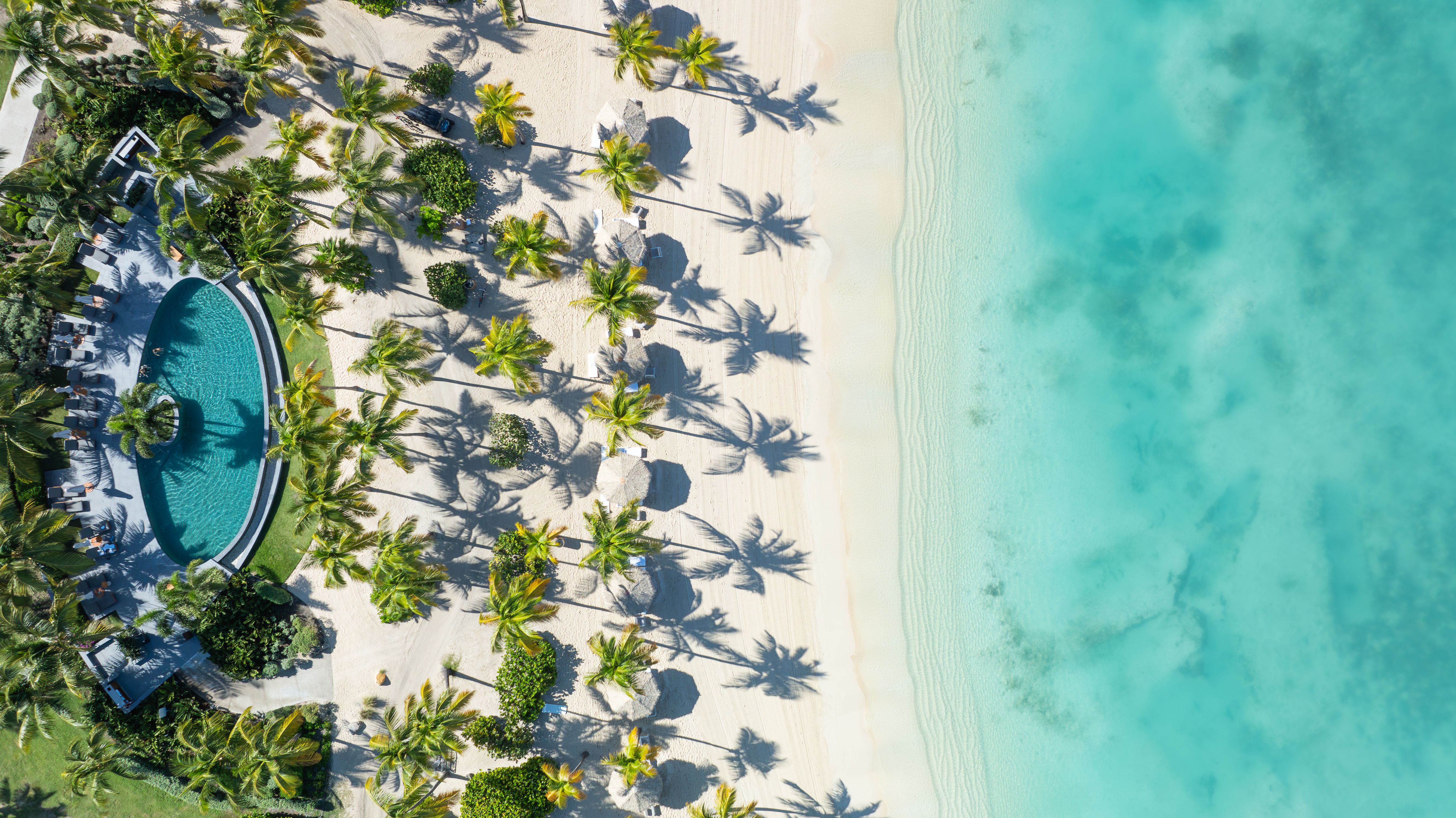 Jumby Bay exclusive Beach Wedding and honeymoon