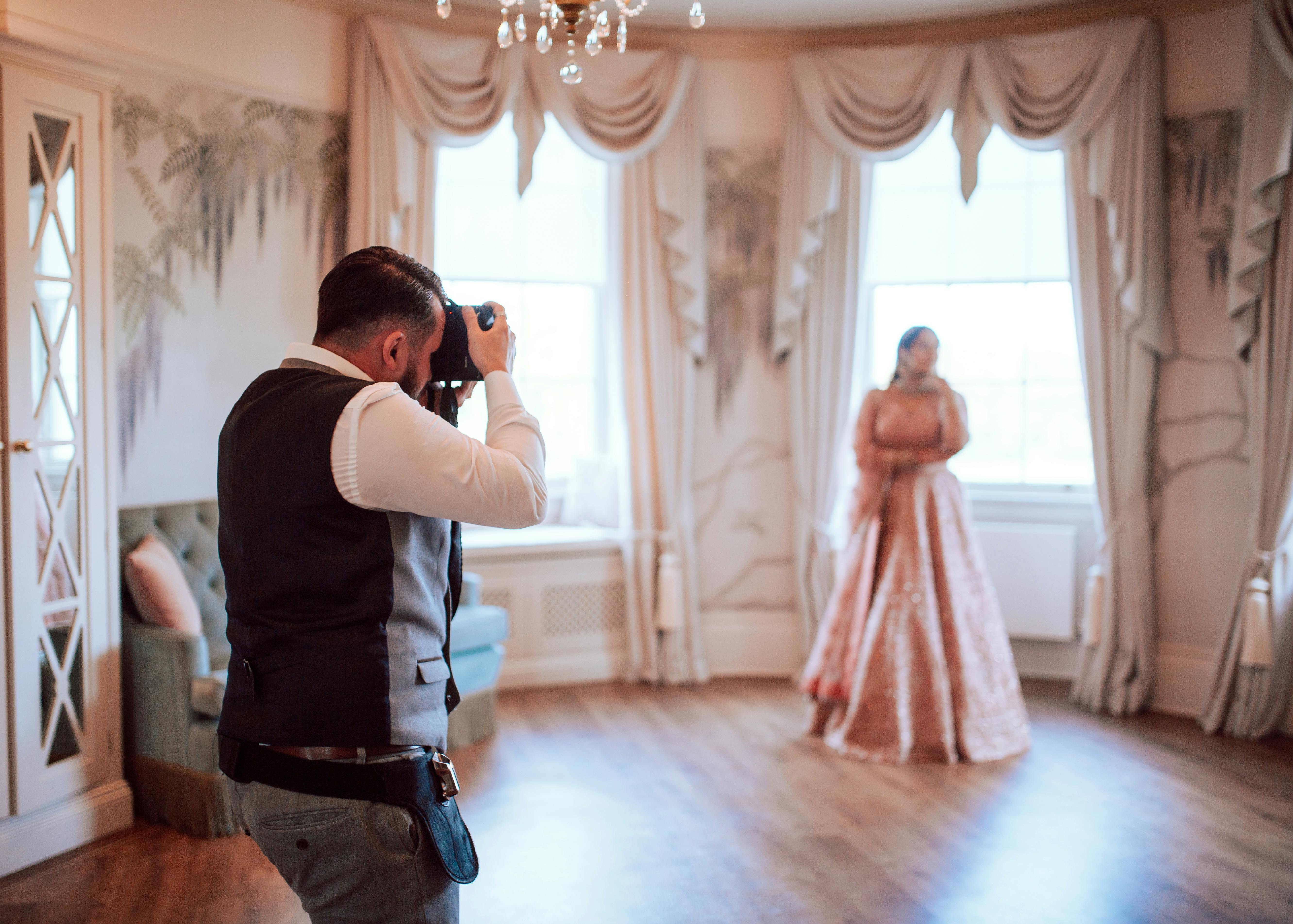 competent wedding photographer