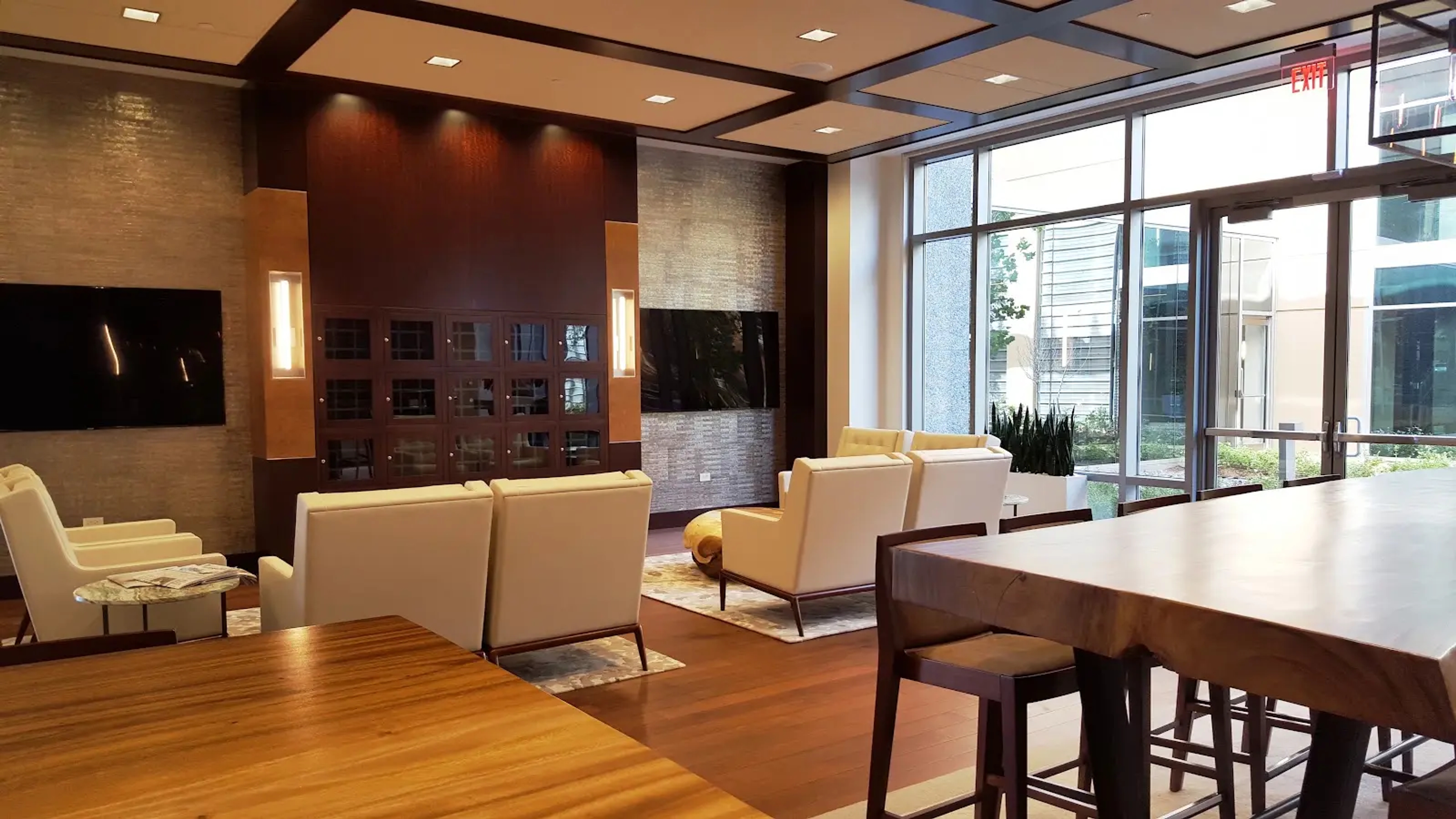Legacy Tower Lounge 3