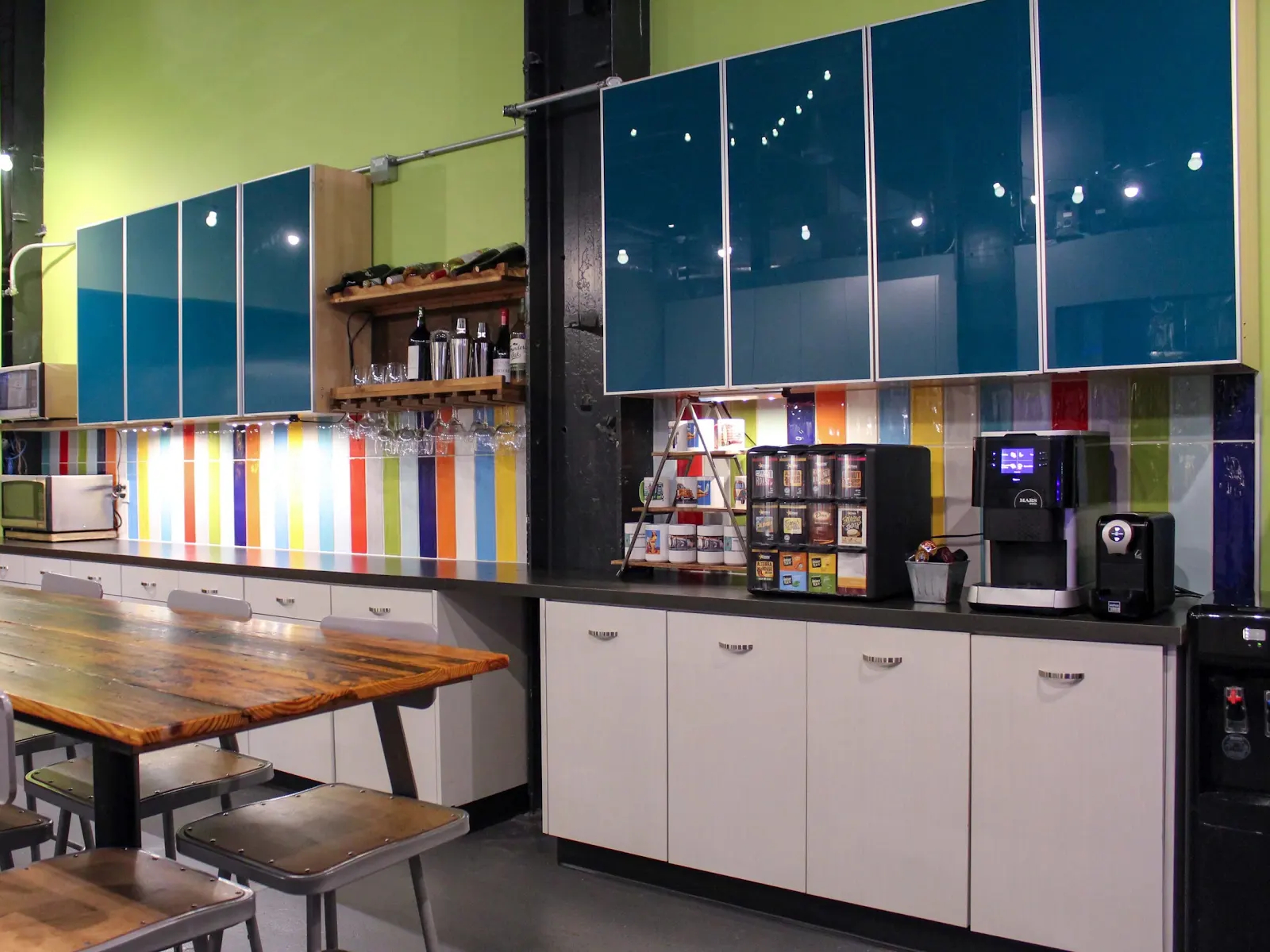 Jones Commercial Interiors 14