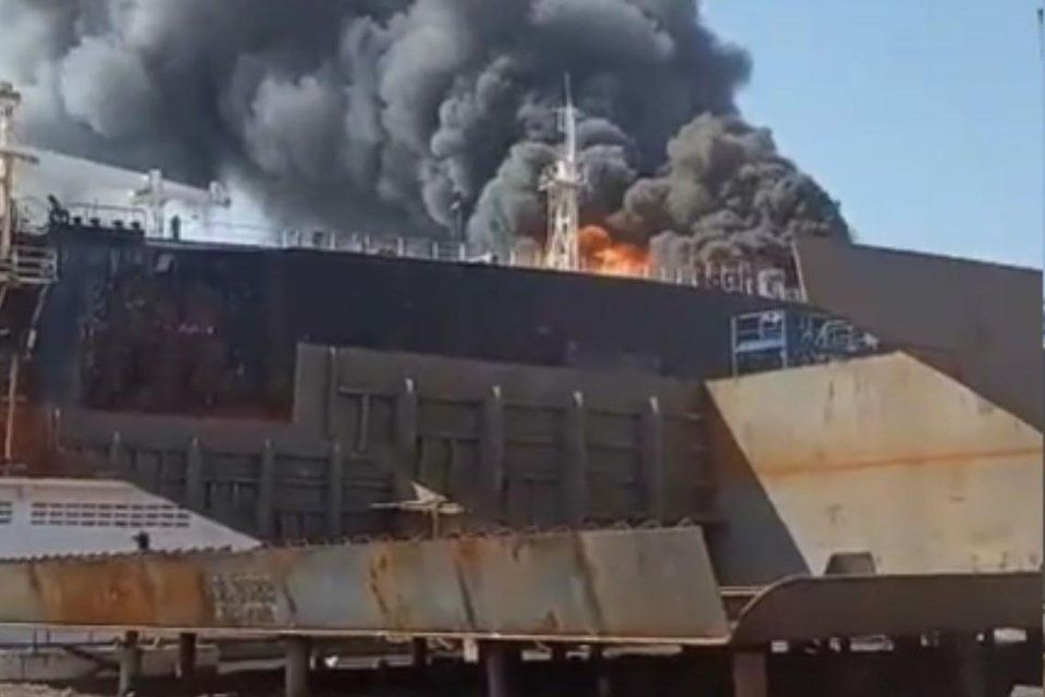 Insiden Tragis Kapal Tanker CPO Federal II Terbakar, 7 Pekerja Jadi Korban
