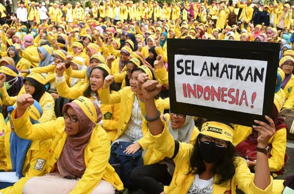 Aksi BEM UI di DPR, Serukan Tiga Tuntutan Rakyat kepada Wakil Rakyat