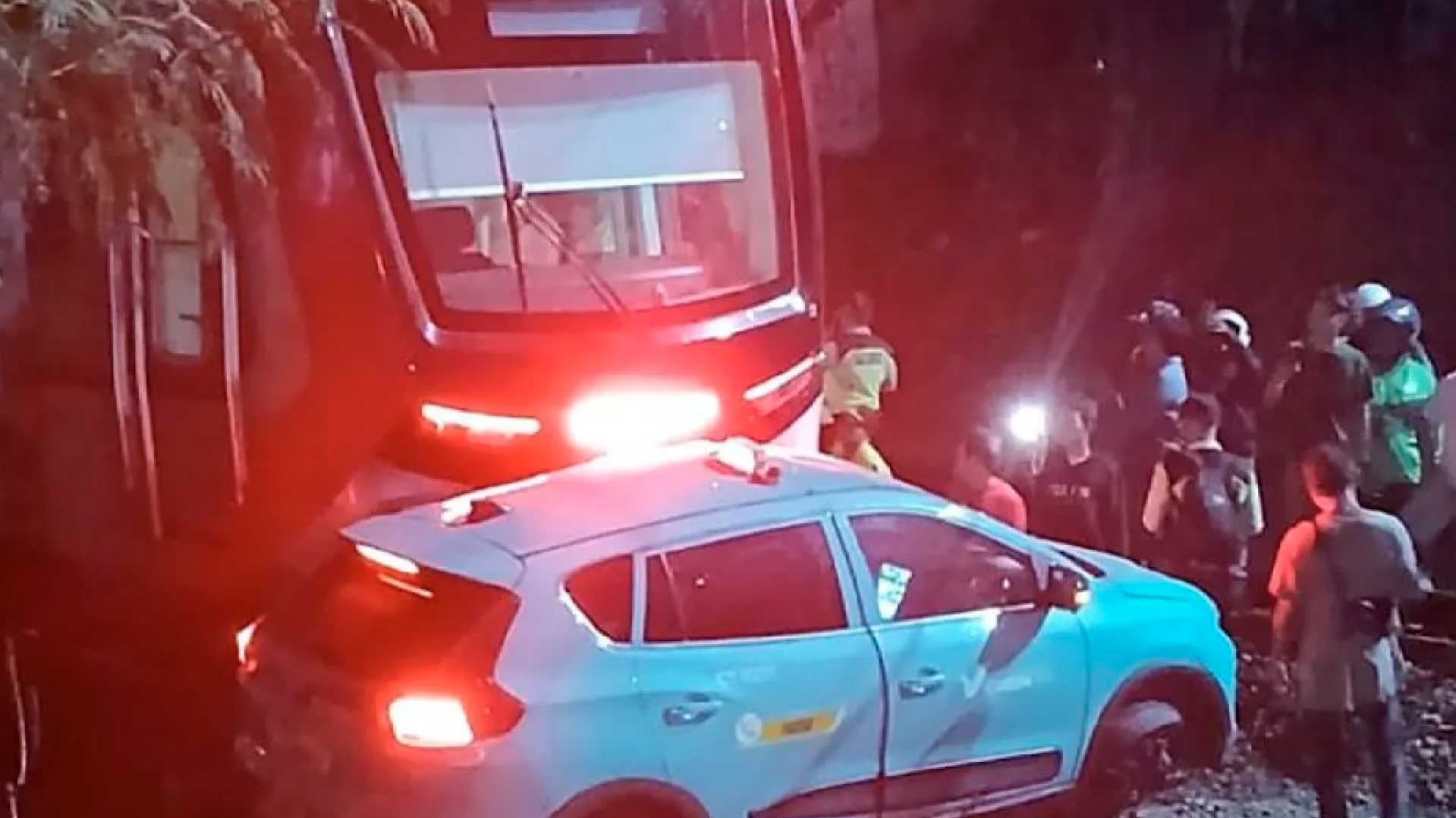 Kecelakaan Kereta Api Dengan Taksi, Siapa Yang Salah?