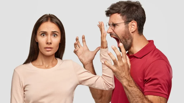 Terjebak Toxic Relationship Bikin Hati Lelah, Gimana Cara Keluarnya?