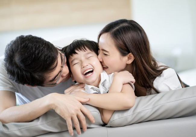 Mendidik Anak Dengan Cara Yang Paling Tepat? Psikolog: Tidak Ada Ilmu Parenting Yang Sempurna