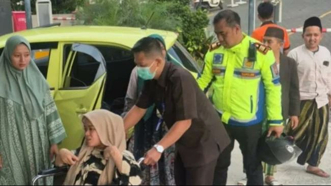 Mudik Lebaran Sebabkan Macet di Jalur Menuju Puncak, Seorang Ibu Darurat Melahirkan Hingga Harus Dikawal