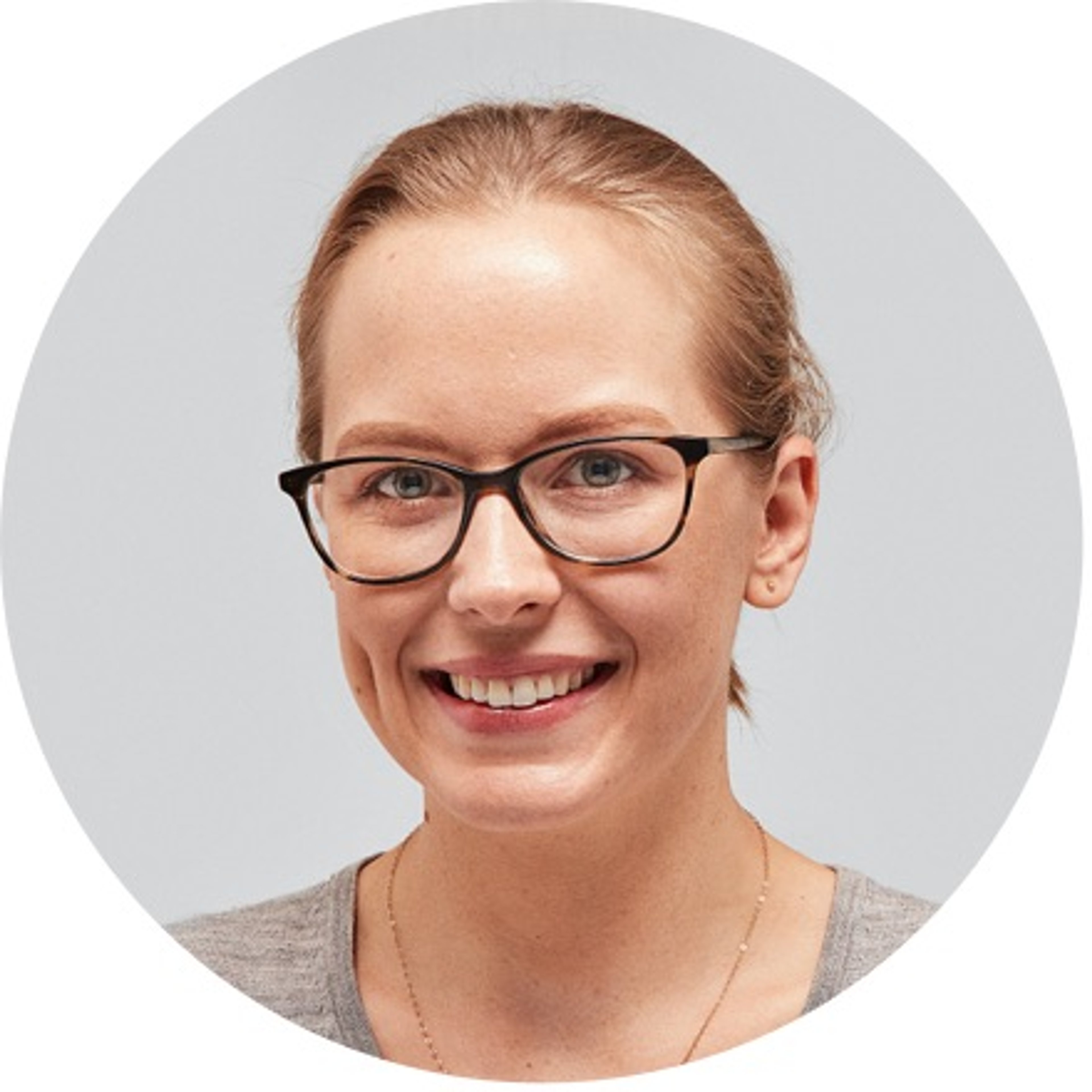 Katherine Reeves headshot