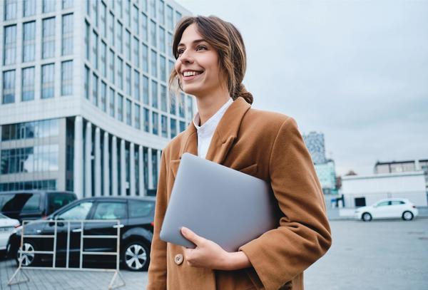 Diplomatura en Logística y Negocios Internacionales
