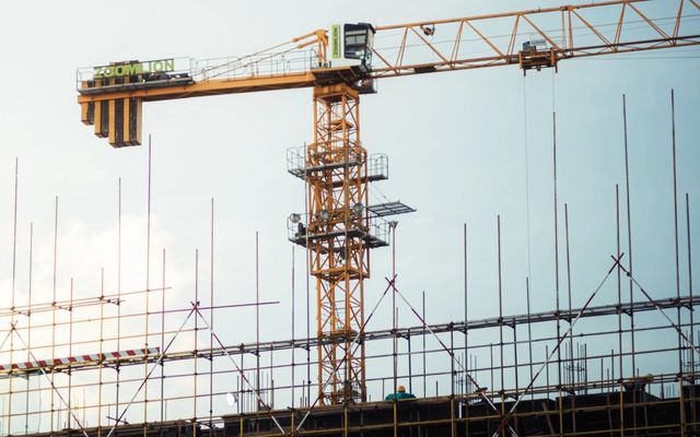 Facture BTP : guide pratique pour facturer en 2026