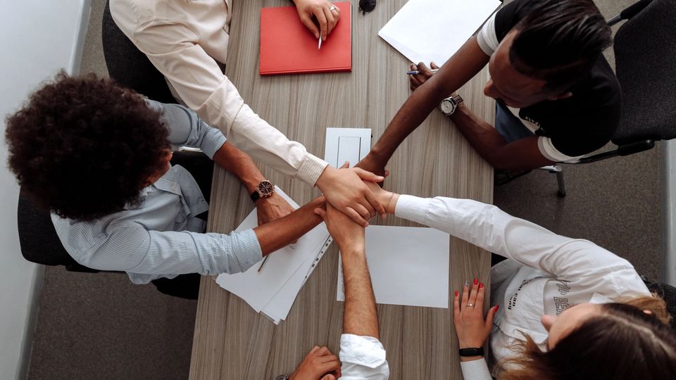 Créer une SCOP : le guide complet pour lancer une entreprise coopérative