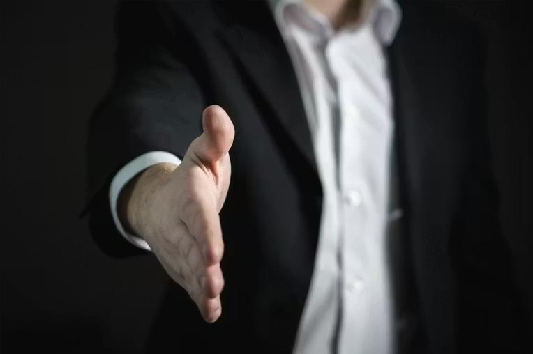 SNC (société en nom collectif) : avantages et inconvénients