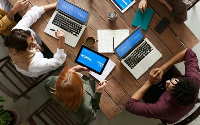 Charges sociales en EURL : comprendre et optimiser en 2026