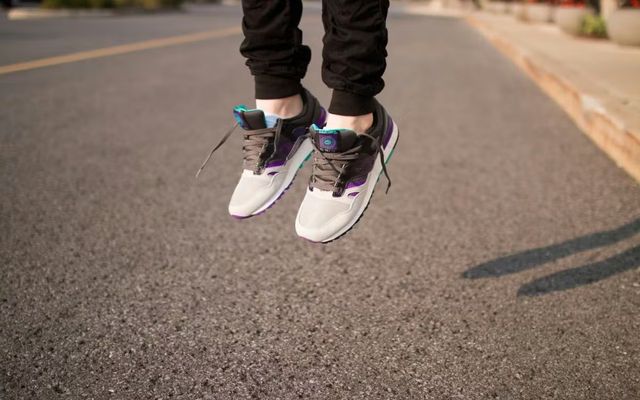 Comment devenir développeur web freelance ?