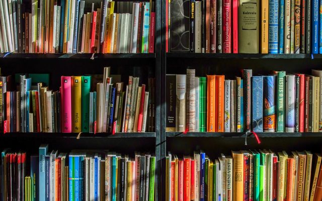 TVA sur les livres : taux, règles et spécificités