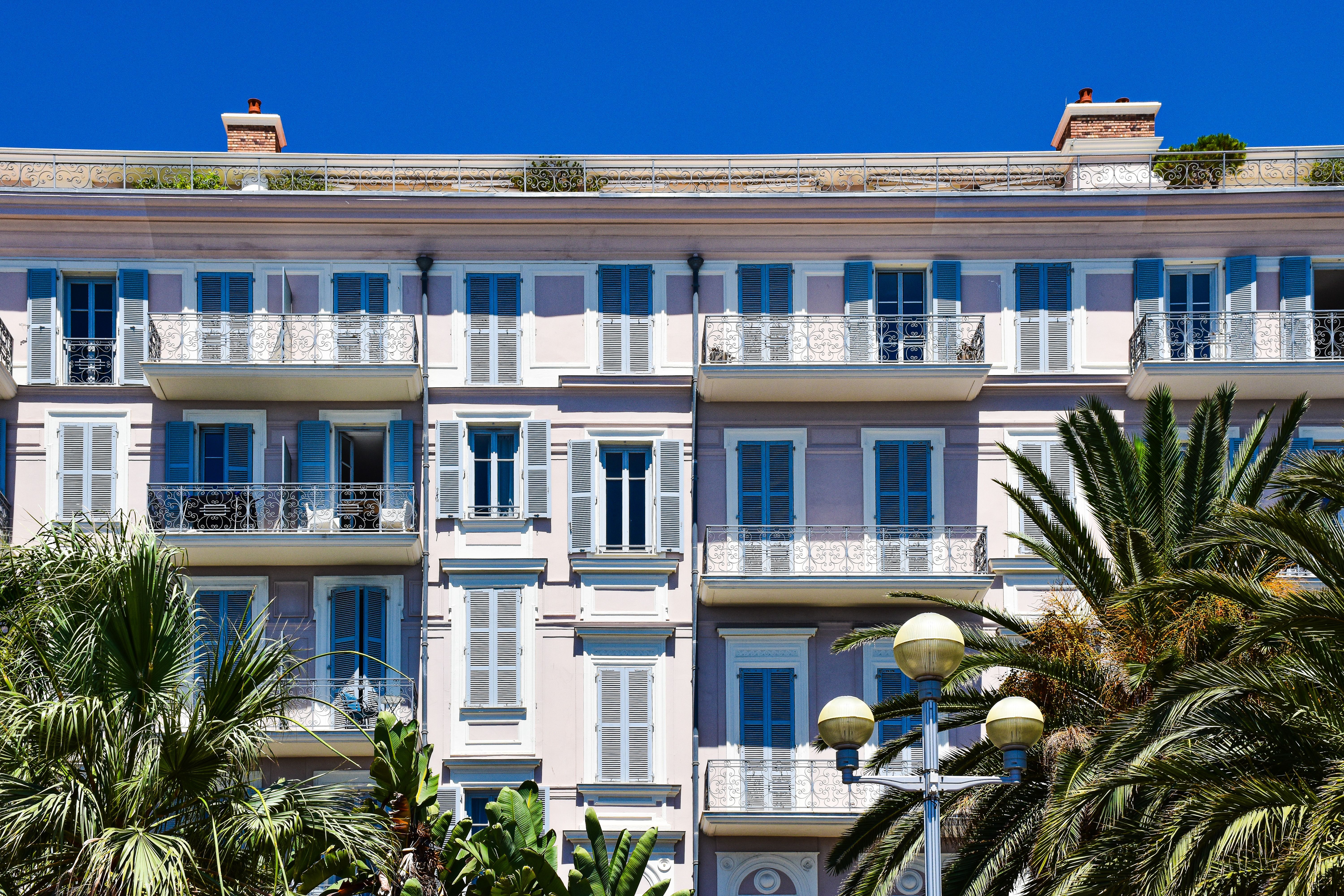 Pacte Dutreil et holding : conditions et avantages fiscaux