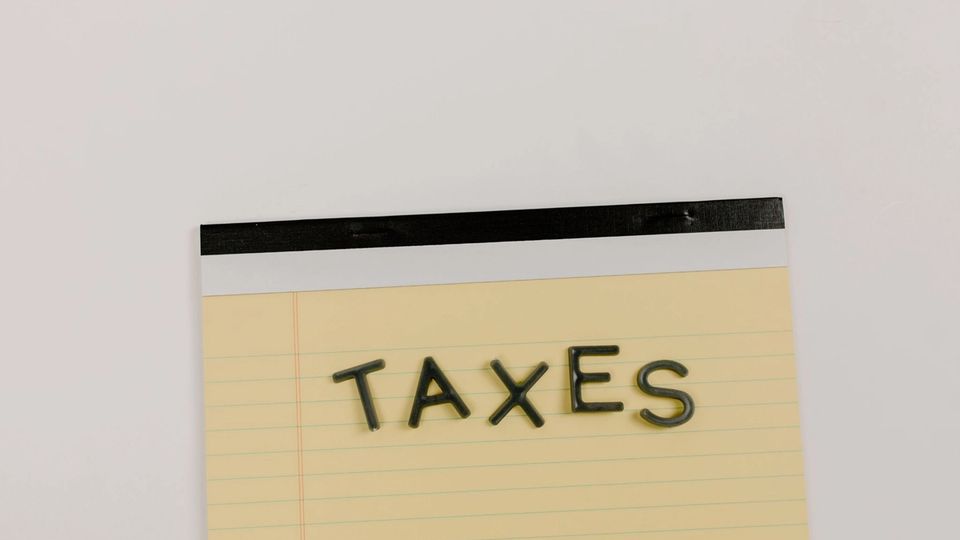 Taxe sur les salaires en 2026 : qui est concerné, comment la calculer ?
