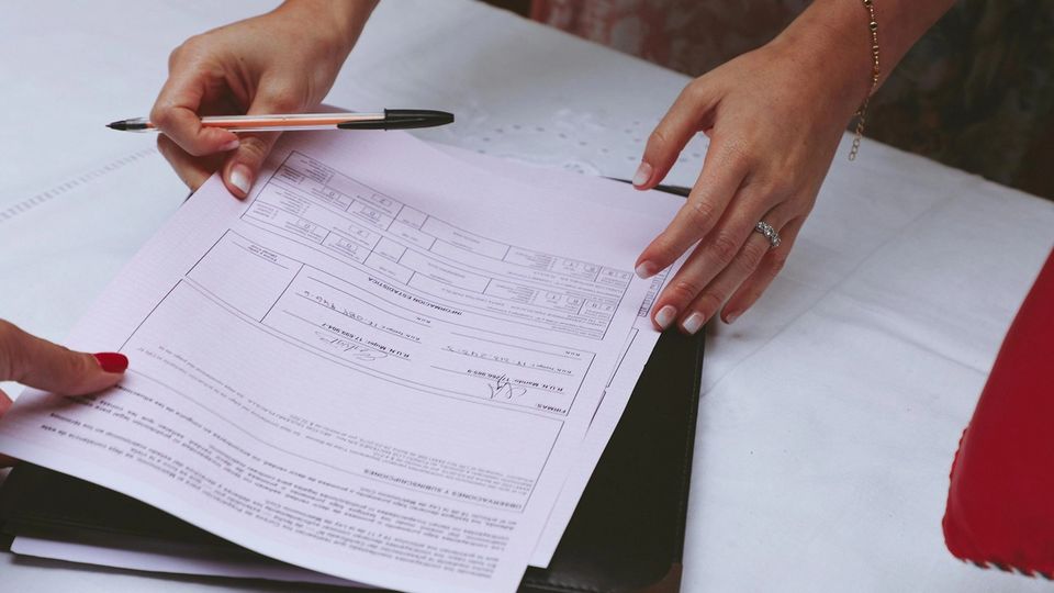 Attestation de travail : comment la rédiger et l’utiliser