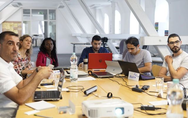 Pacte d’associés SARL : clauses essentielles en 2026