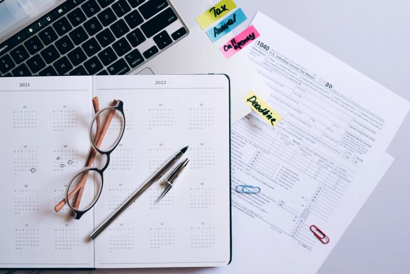 Délais de prévenance : guide complet pour salariés et employeurs