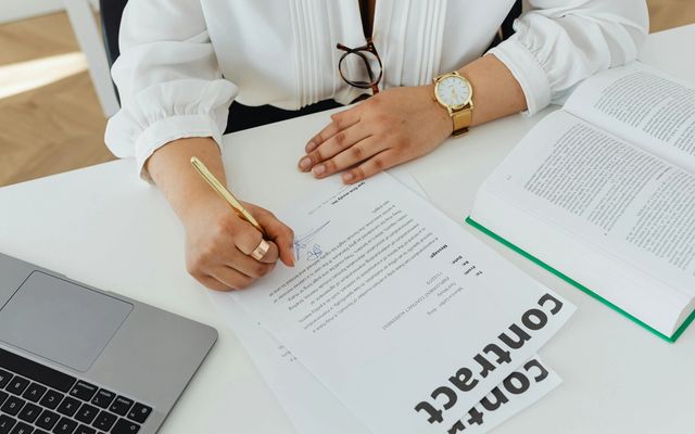 Contrat de travail CESU : tout savoir pour l’employeur