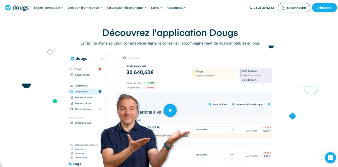 Un conseiller présente l’application comptable Dougs et son tableau de bord avec trésorerie, factures et notes de frais