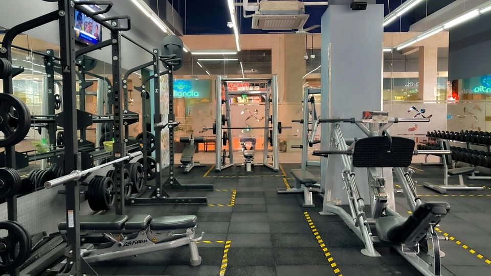 Comment ouvrir une salle de sport en 2026 ? Guide complet