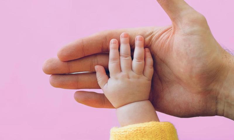 Le congé paternité pour employé, indépendant et chef d’entreprise