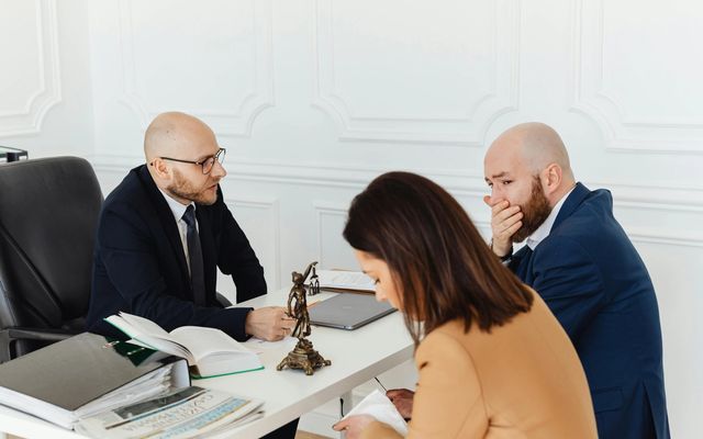 Acte notarié : rôle, coût et situations obligatoires