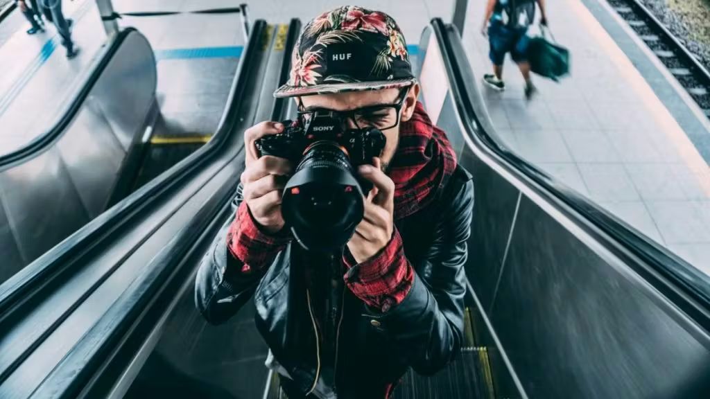 Illustration pour l'article : Combien gagne un photographe auteur ? (image 2/3)