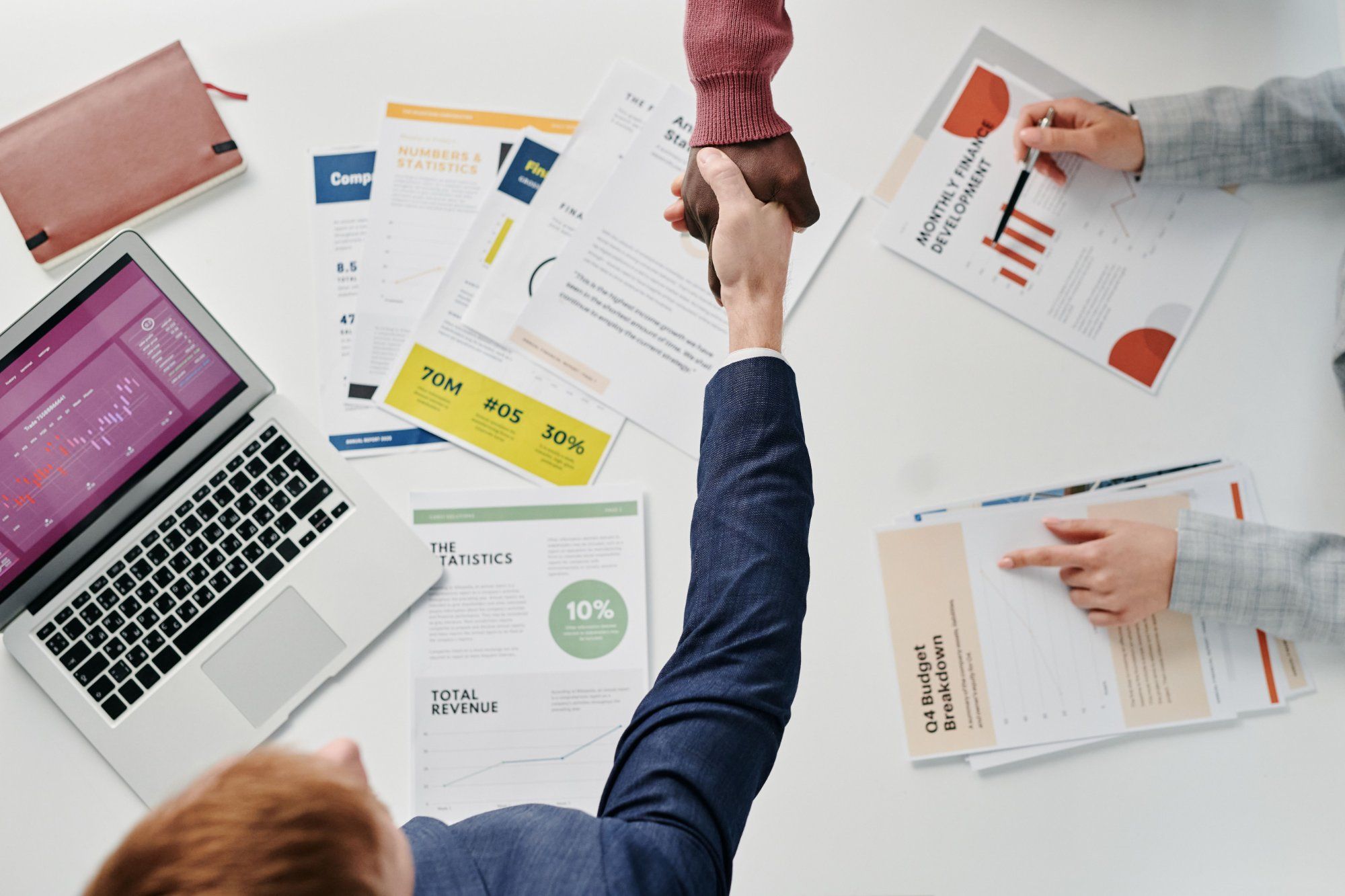 Aide à la reprise d’entreprise : dispositifs et financements