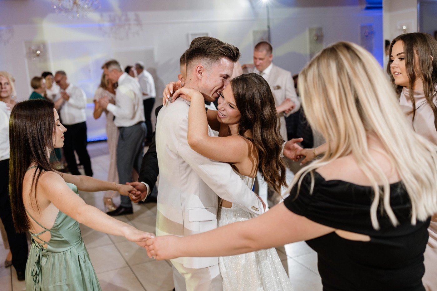 Reportaż ślubny Karolina & Piotr — Sala Weselna "Wiktoria" w Łukowie, zdjęcie 49