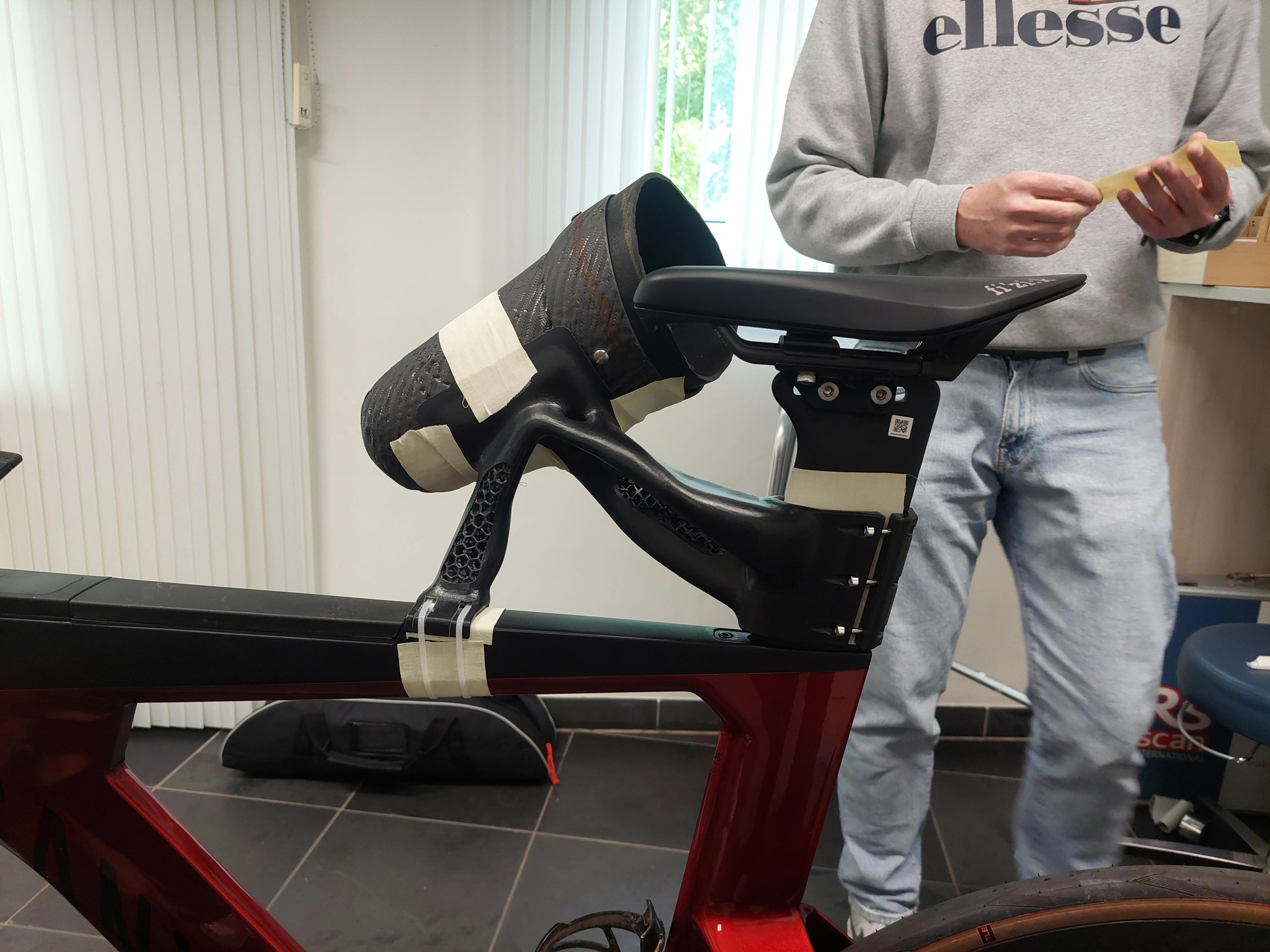 Bike socket connection