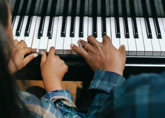How Mature Beginners Are Reshaping Piano Culture