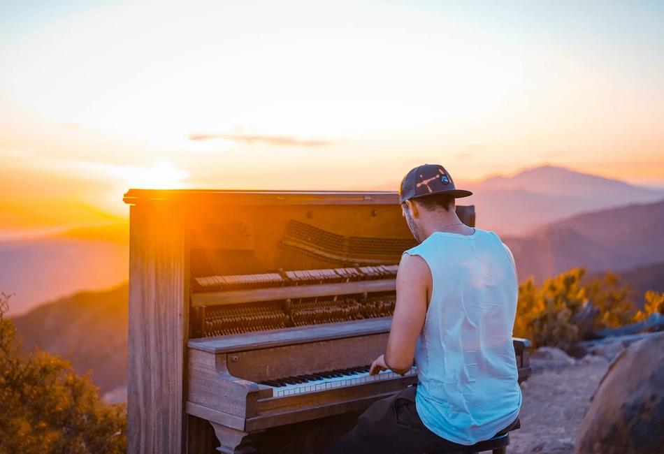 How Learning Piano Enhances a Decision-Making and Mental Sharpness in the Long Run.