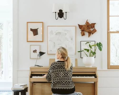 Why Learning Piano is now a Good Productive Escape of Digital Overload.