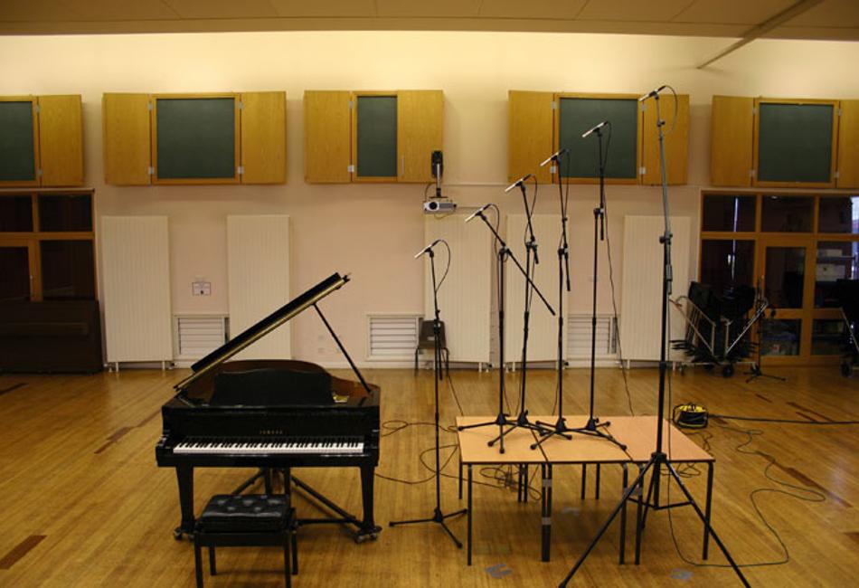 Why Lo-Fi and Background Piano Music are taking over the world playlists.