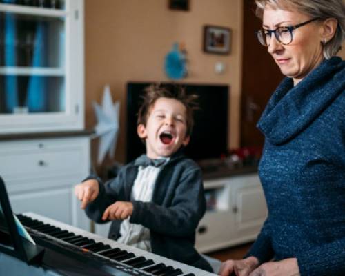 Why Learning Piano remains a very important issue in the contemporary education.