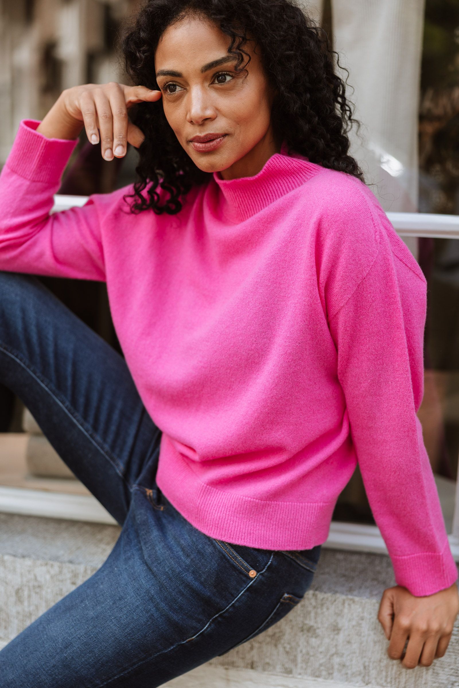 A TOUCH OF COLOUR LOOK