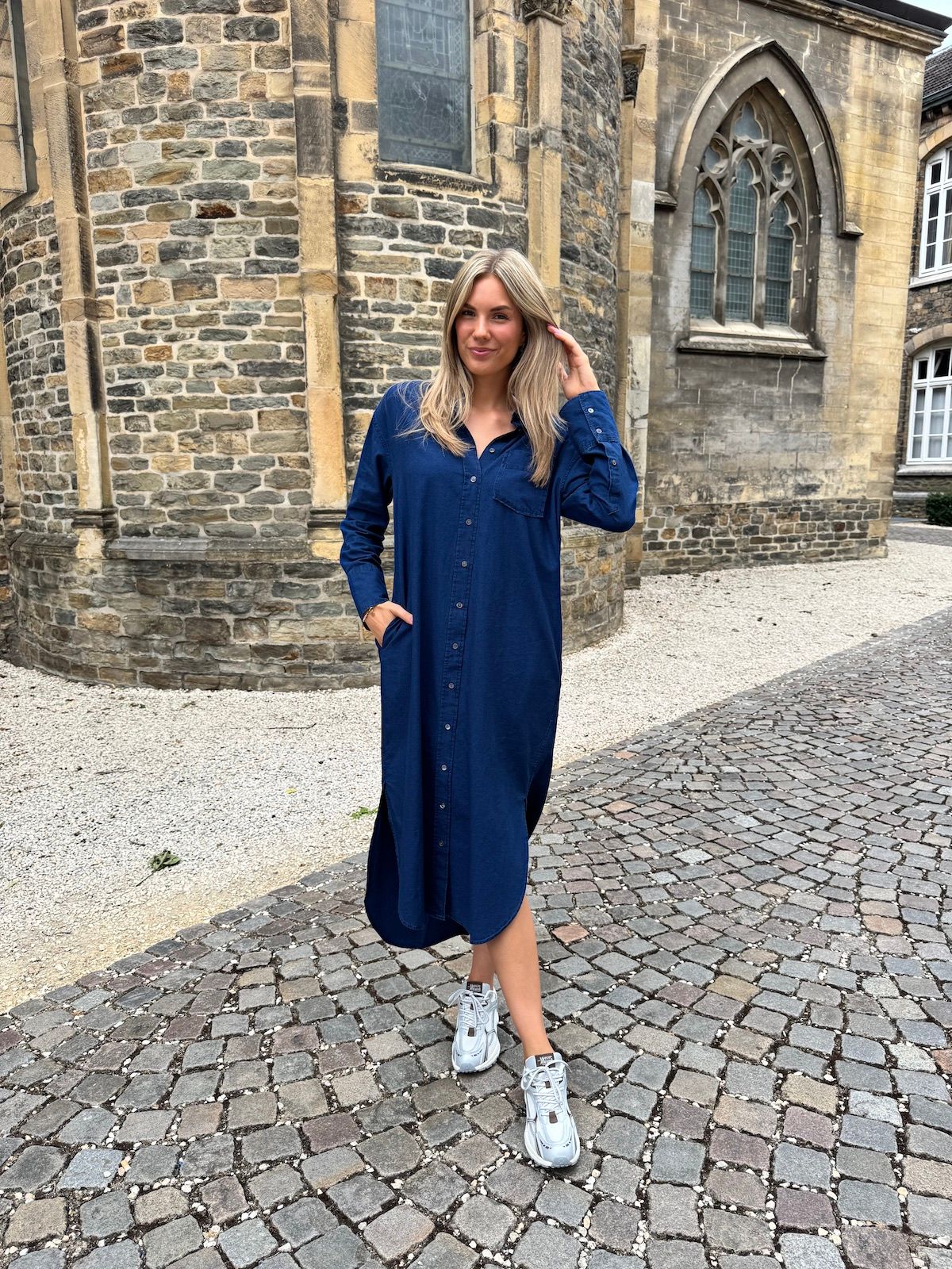 SUMMER LOOK