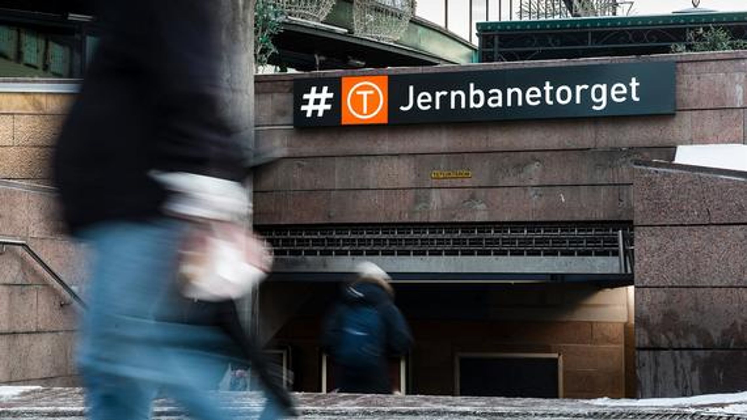 Skilting Jernbanetorget