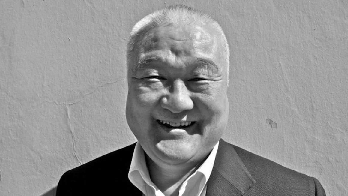 Chul Ho Lee (1937-2018). Merkenavn Mr. Lee