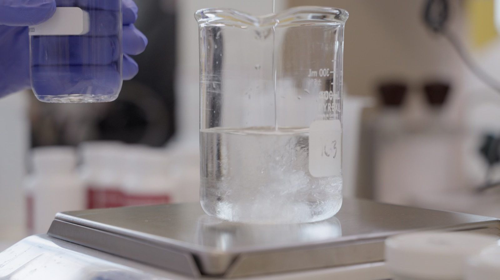 Lab equipment setup, formulation measurement