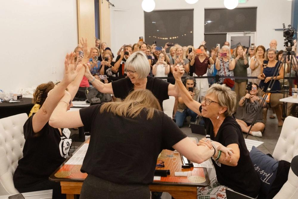 High five at close of the attempt