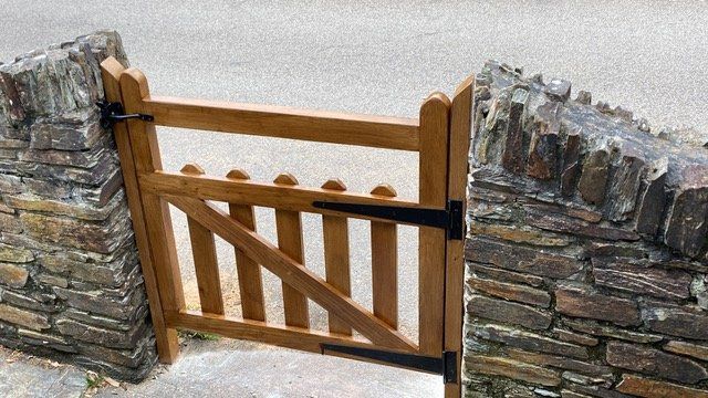 Joinery detail on the oak gate