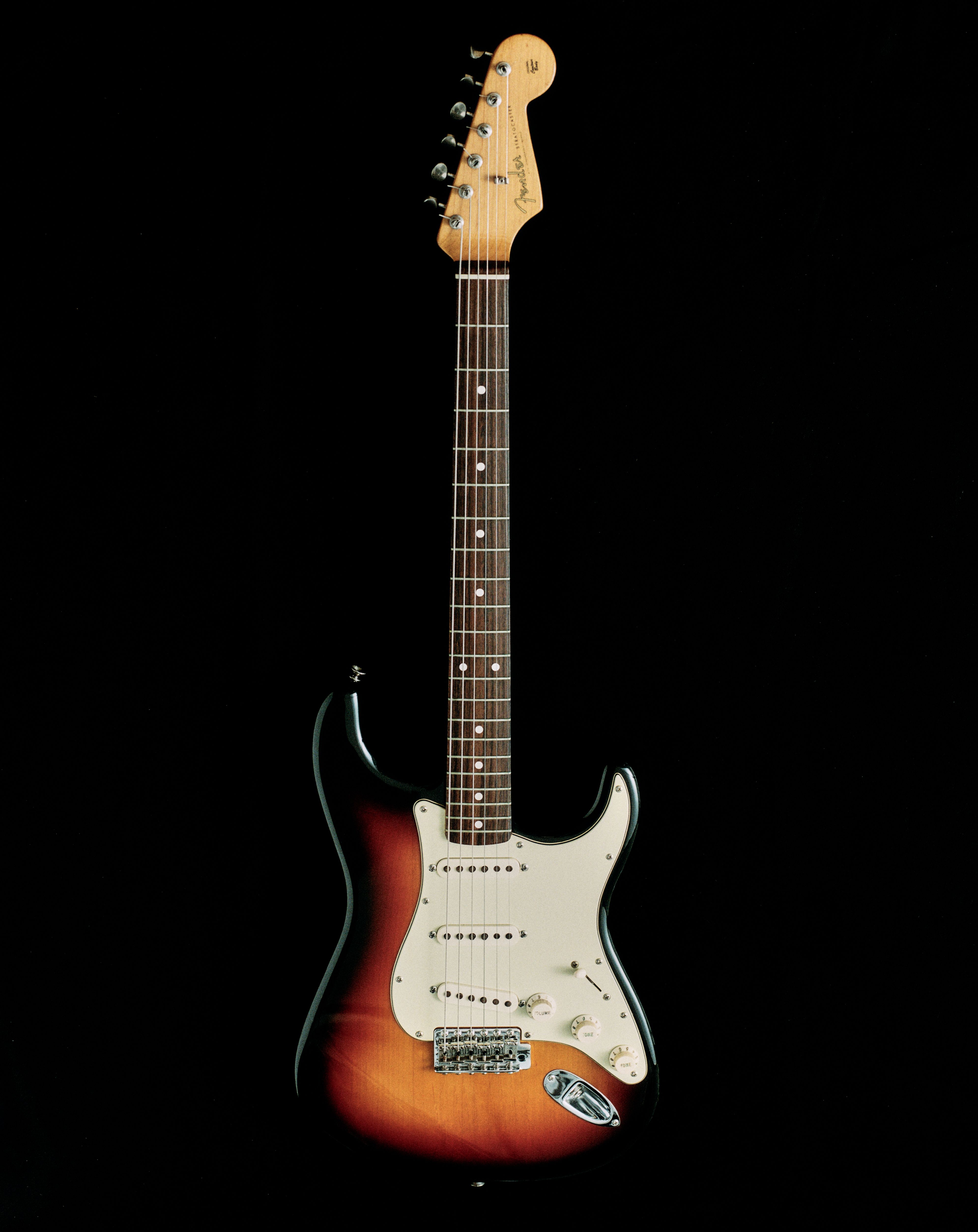 Fender 4