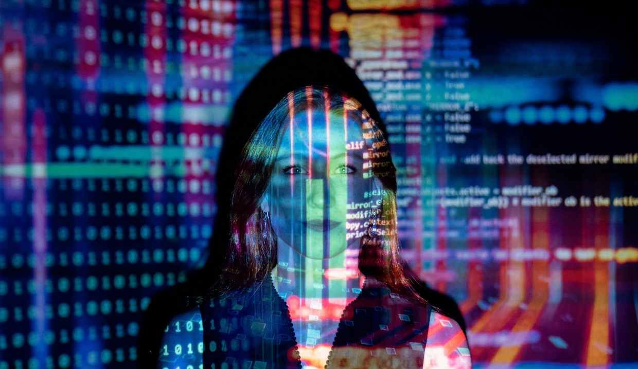 Privacy by Design. Intelligence by Research.