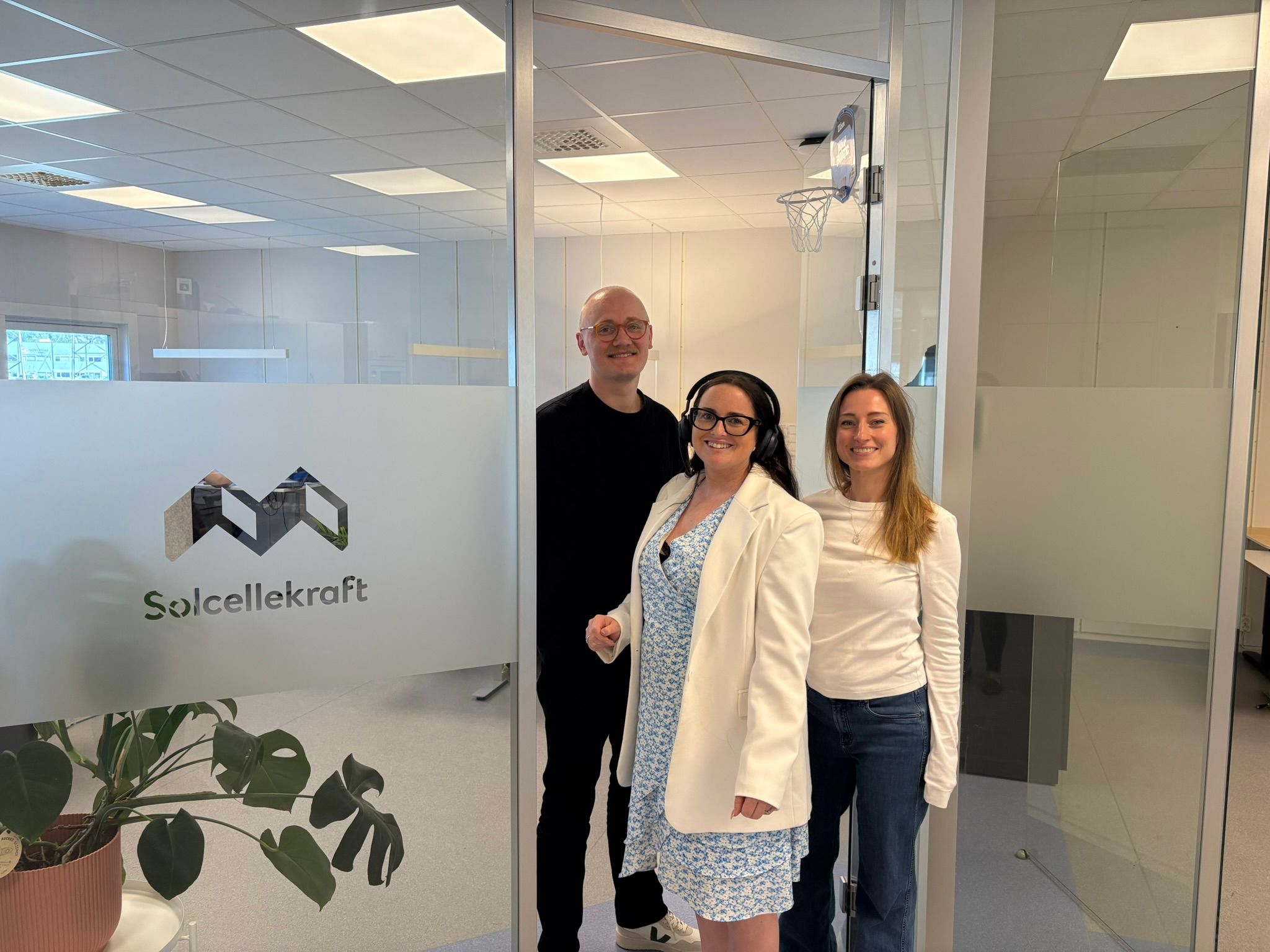 Solcellekrafts rådgivere kan gi deg svar på alt du lurer på om solcelleanlegg og ladestasjoner