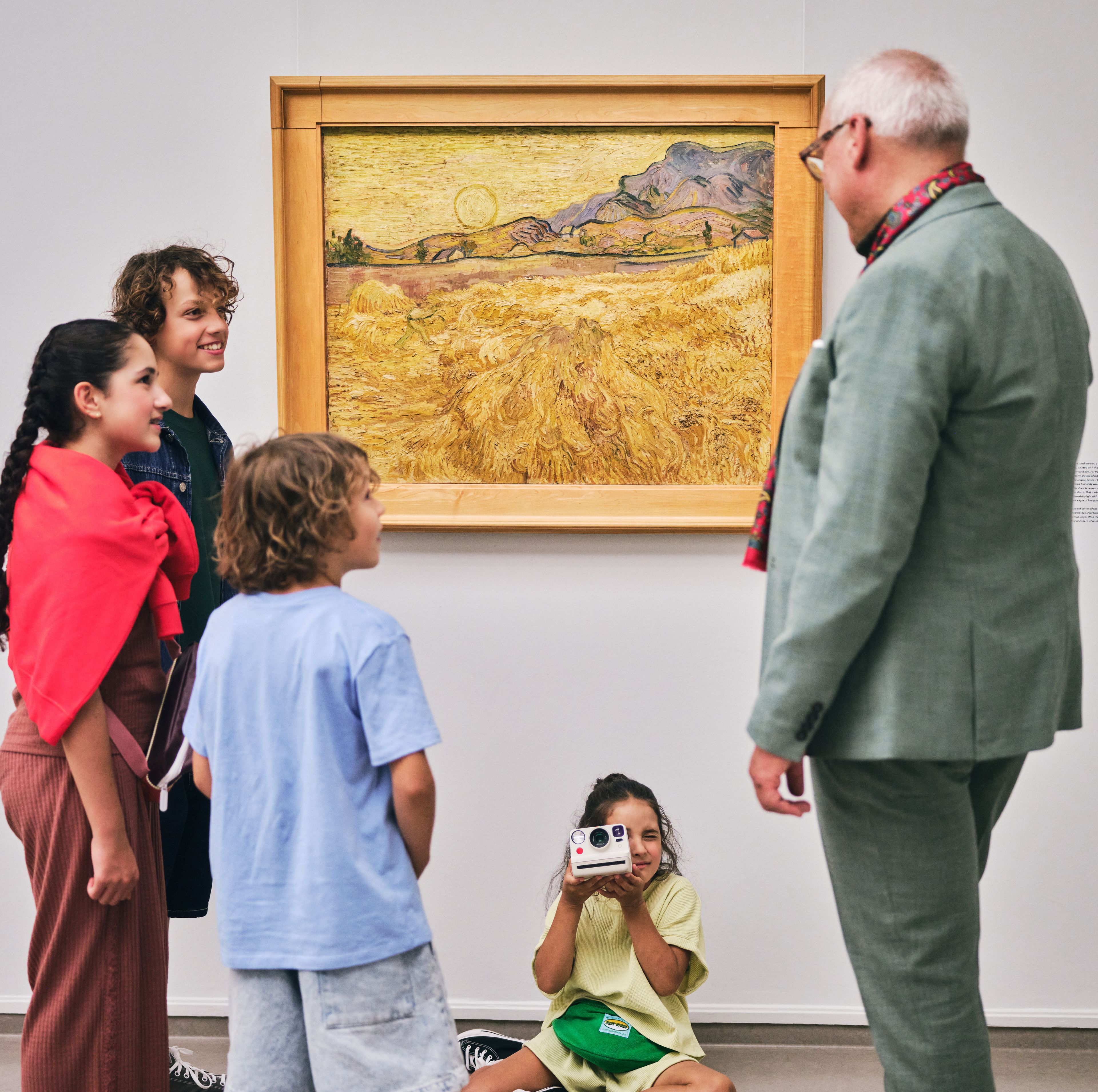 Familie in de Van Gogh galerij