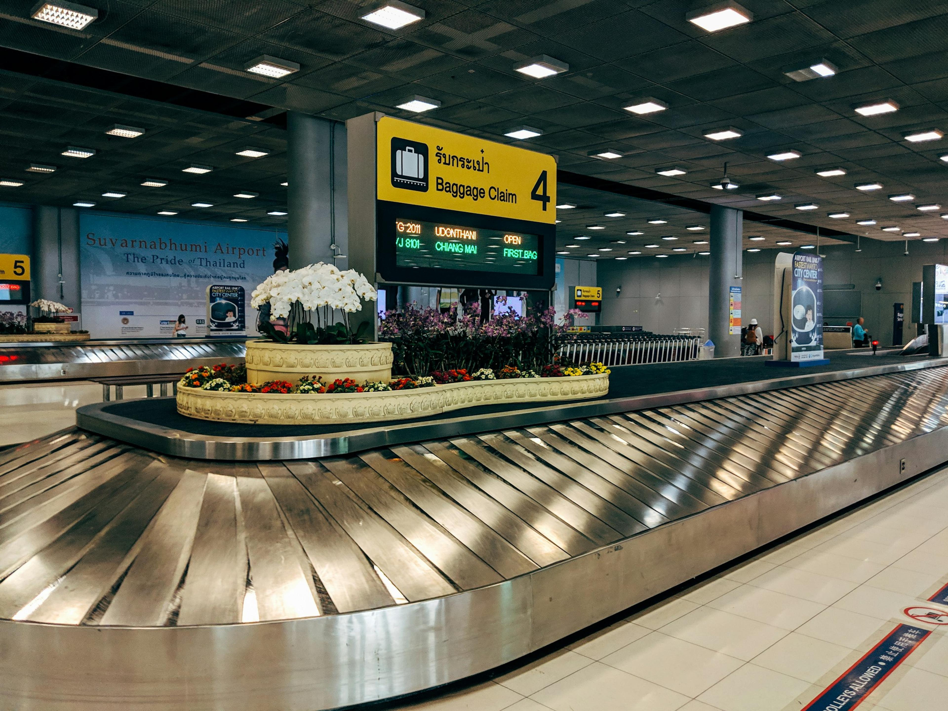A baggage carousel in an airport terminal