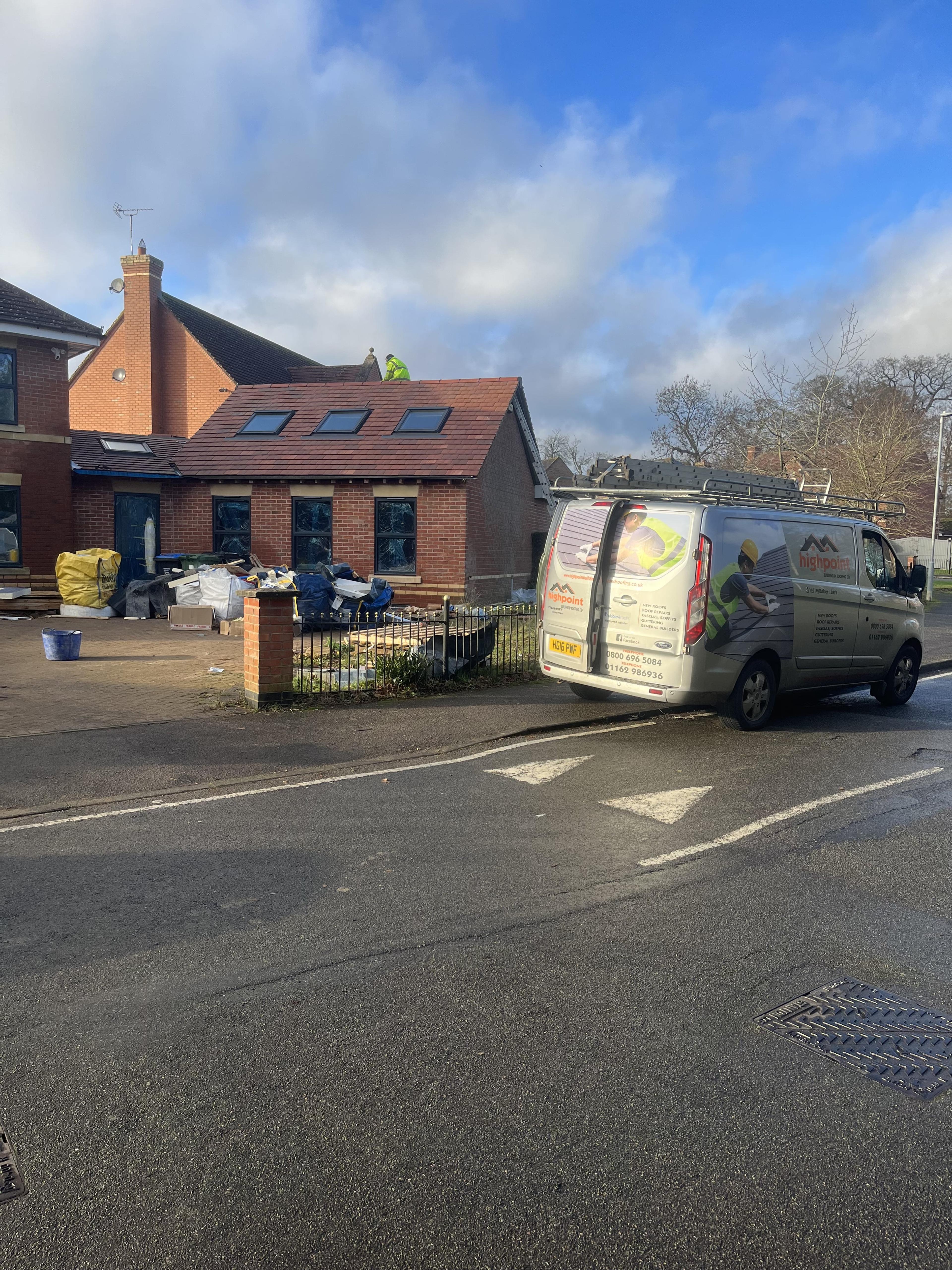 Stretton hall - Dry ridge roof